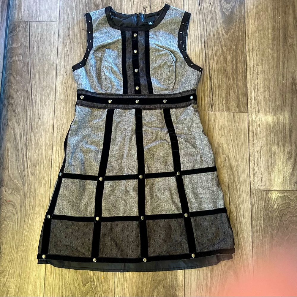 Anna Sui Black designed A-frame tank top Dress - Size 9 juniors